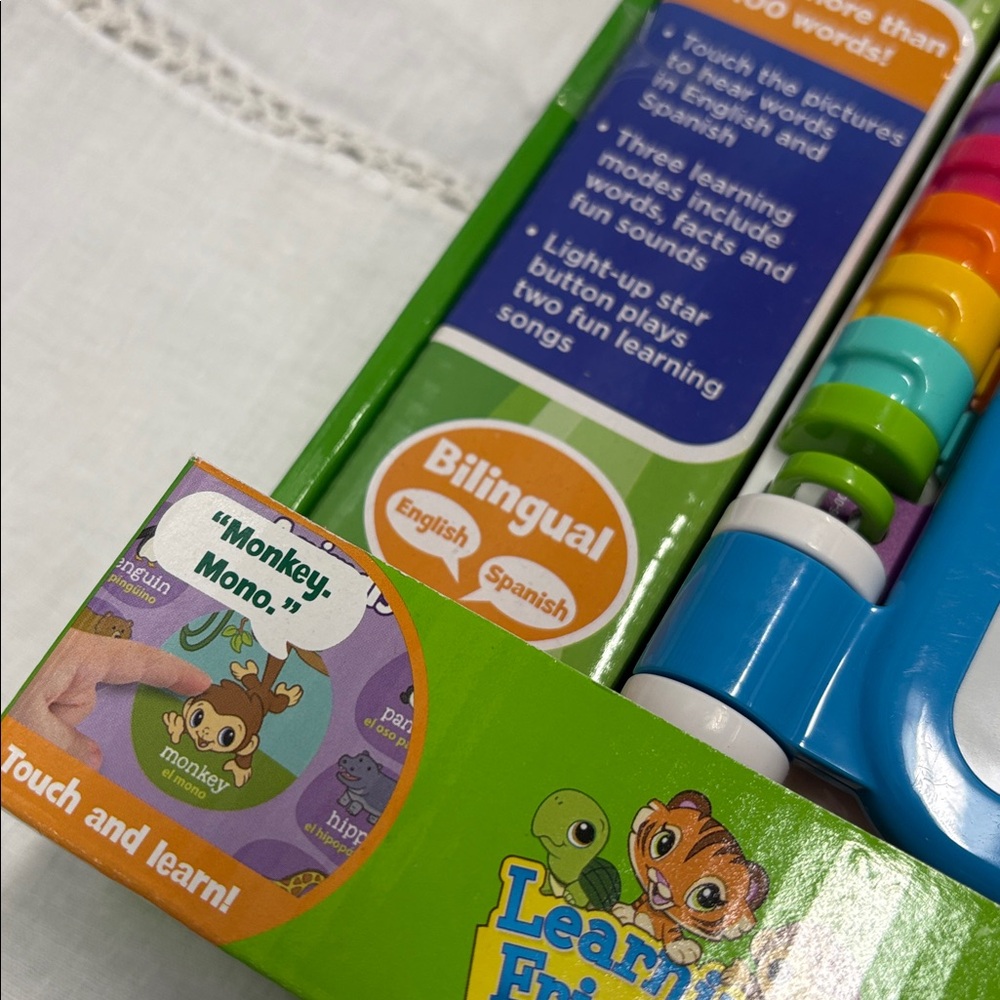 NEW LEAPFROG 100 Words Book Bilingual Kids Interactive Educational Toy Baby - Picture 6 of 13